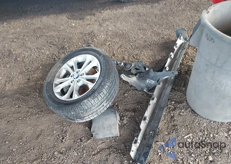 2017 Ford Escape Se z USA, uszkodzony, nr VIN 1FMCU0G92HUC97018